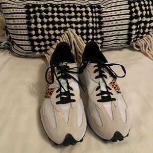 New balance womens sneakers worn once